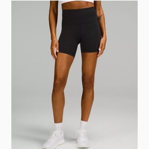 Lululemon Wunder Train High-Rise Shorts